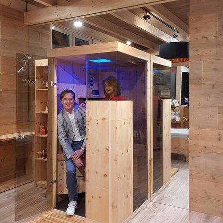 Die Hydrosoft-Wellnesskabine von Außen.