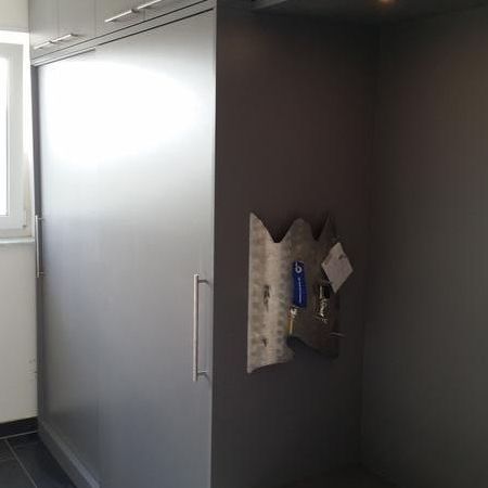 Grau Garderobe