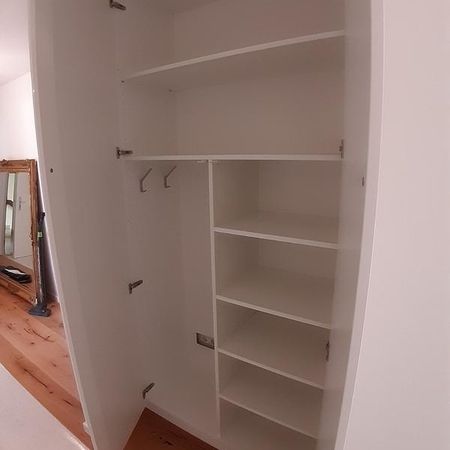Einbauschrank im Flur